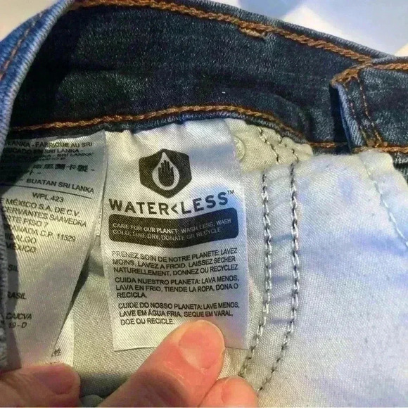 Levi’s Classic Bootcut Jeans - Picture 3 of 5